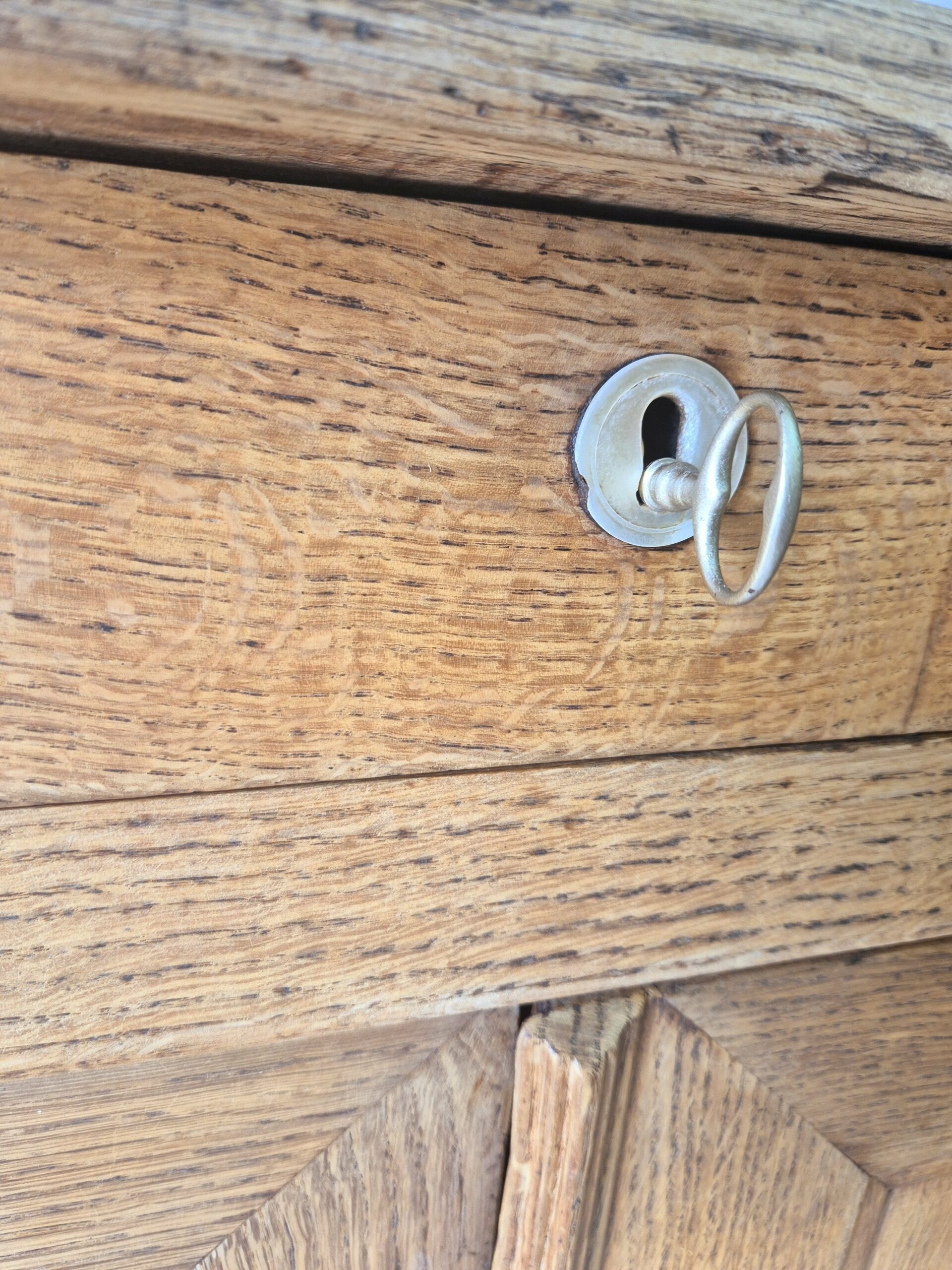 Buffet chêne massif ancien – Image 3